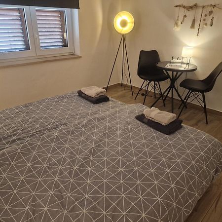 Apartmani Carla Medulin Buitenkant foto