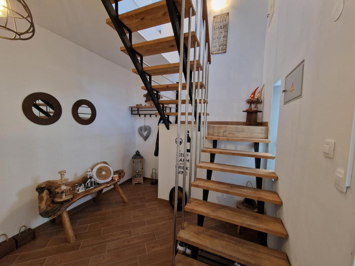 Apartmani Carla Medulin Buitenkant foto
