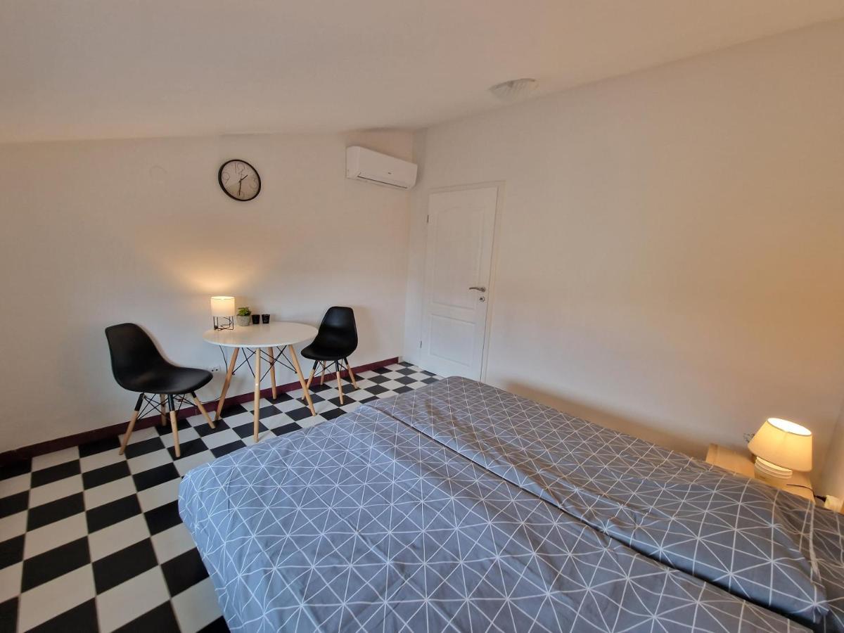 Apartmani Carla Medulin Buitenkant foto