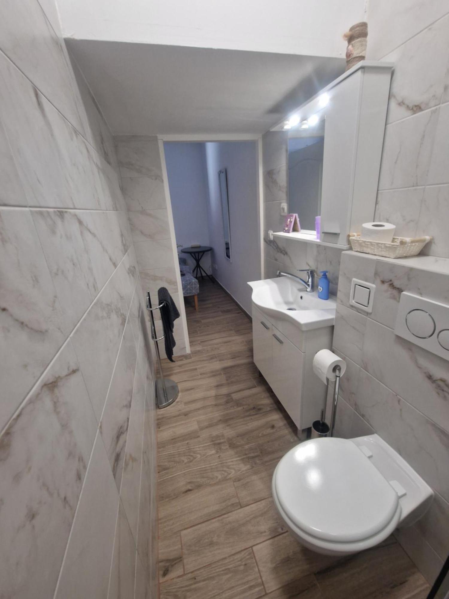 Apartmani Carla Medulin Buitenkant foto
