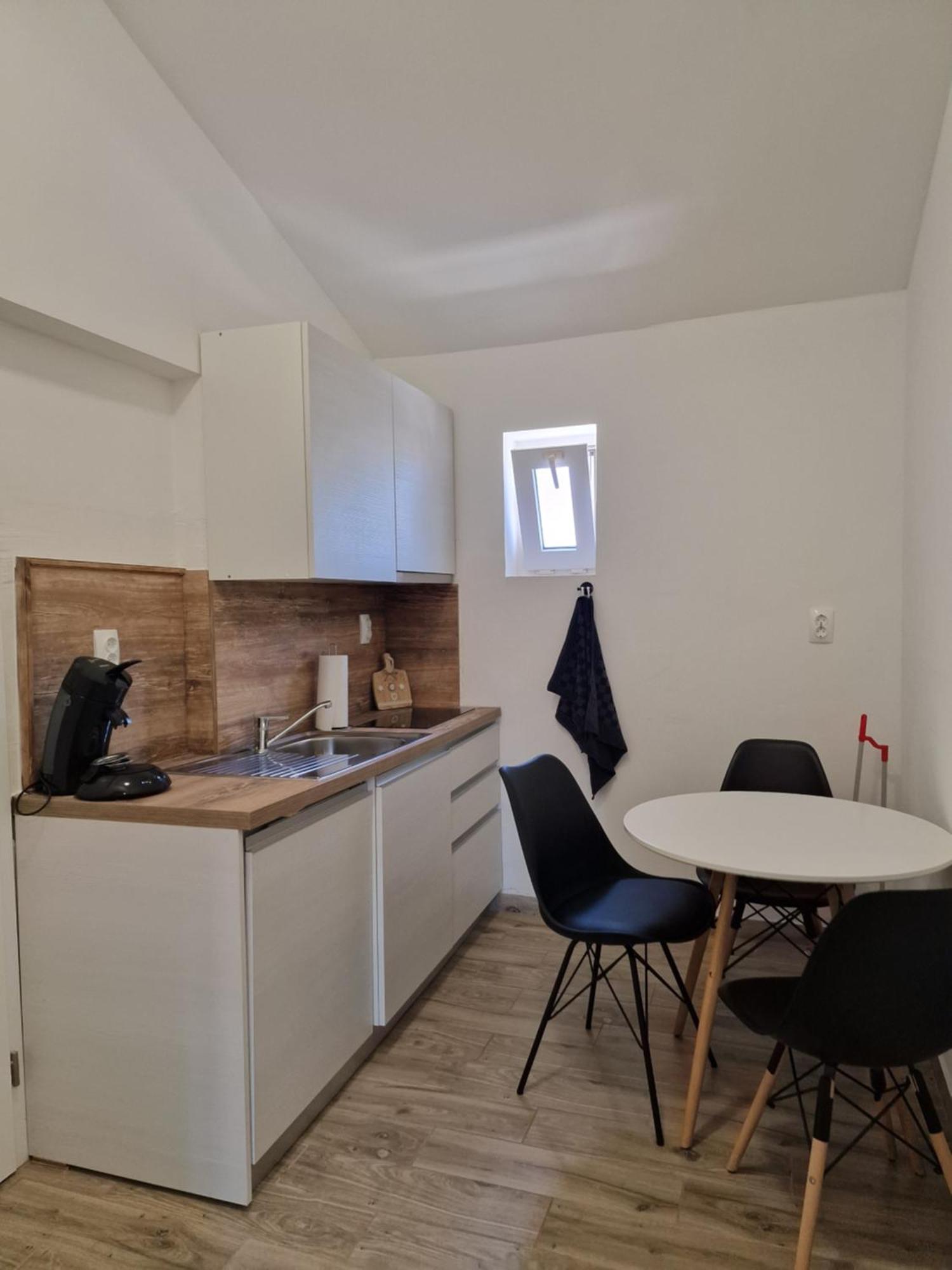 Apartmani Carla Medulin Buitenkant foto